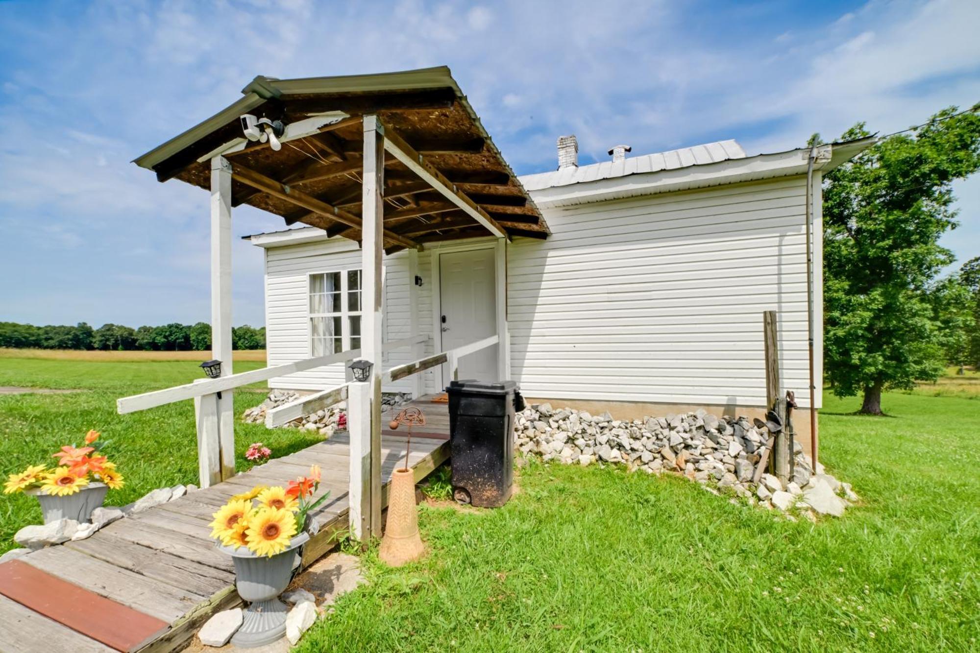 Serene Mcewen Cottage About 2 Mi To Golf Course! Exterior foto